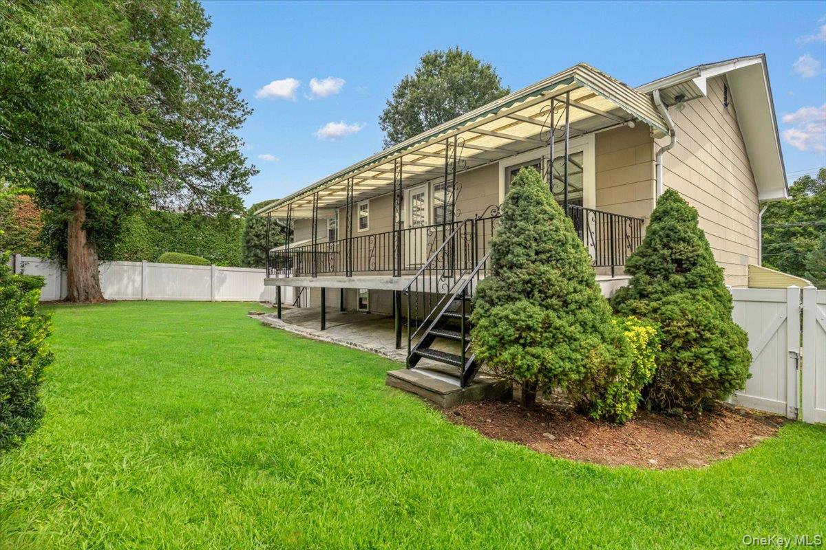 649 White Plains Road – For Rent photo 23