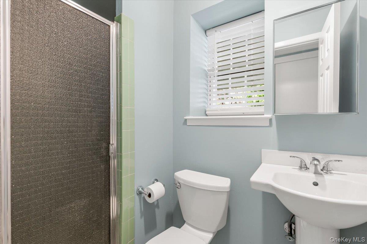 649 White Plains Road – For Rent photo 19
