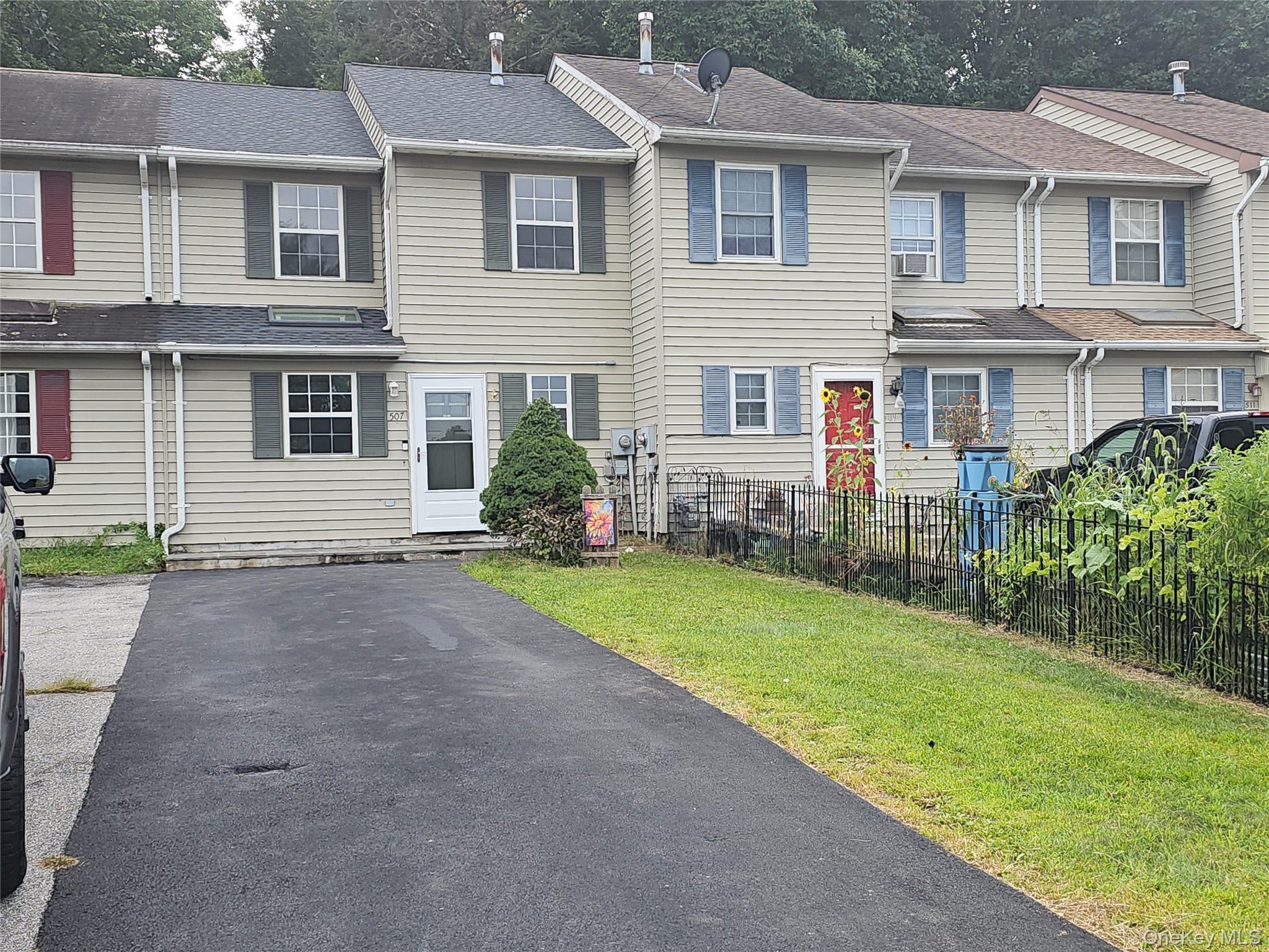 507 Rakov Road – For Rent photo 2