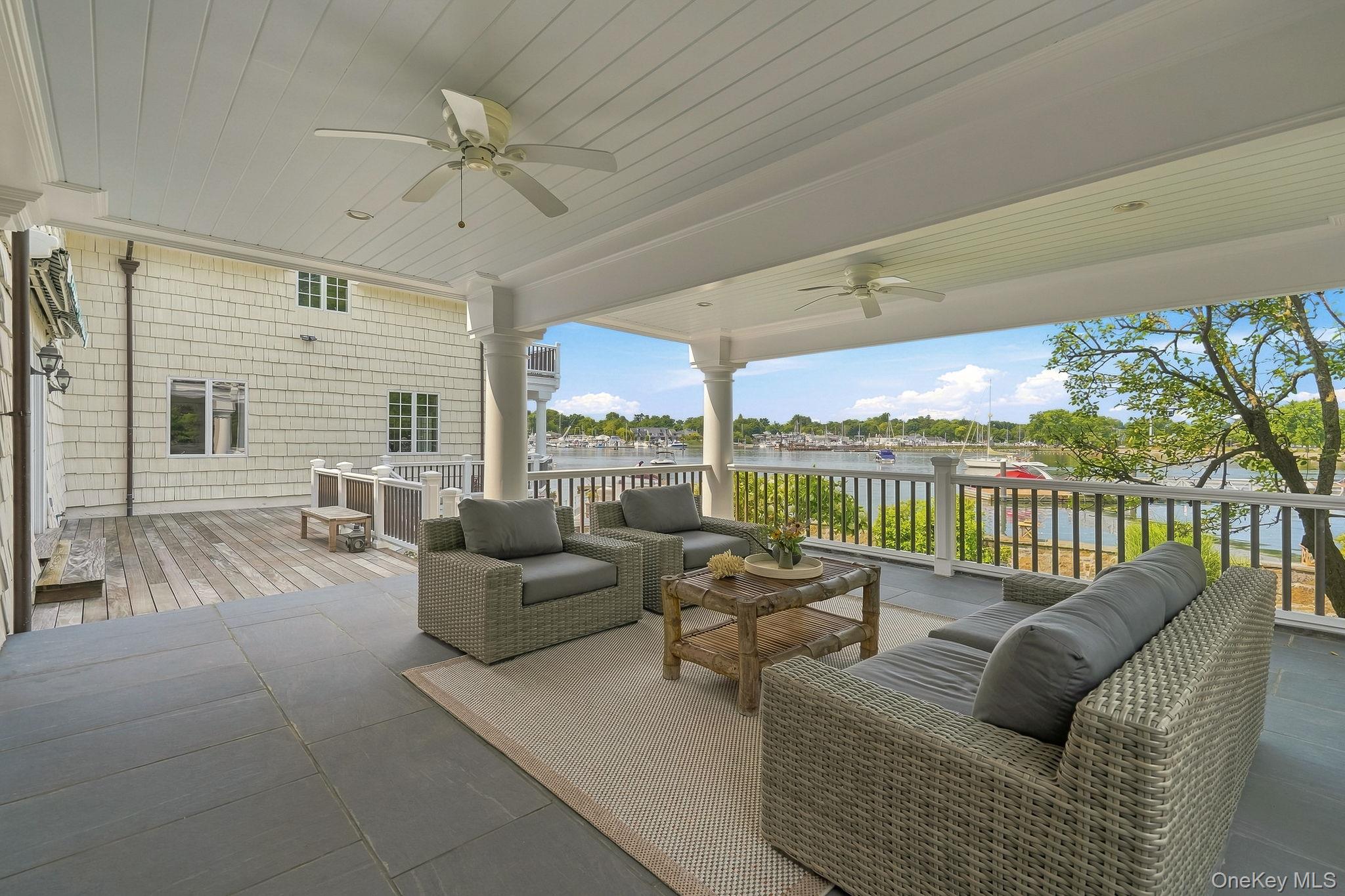 522 The Parkway – For Sale photo 17