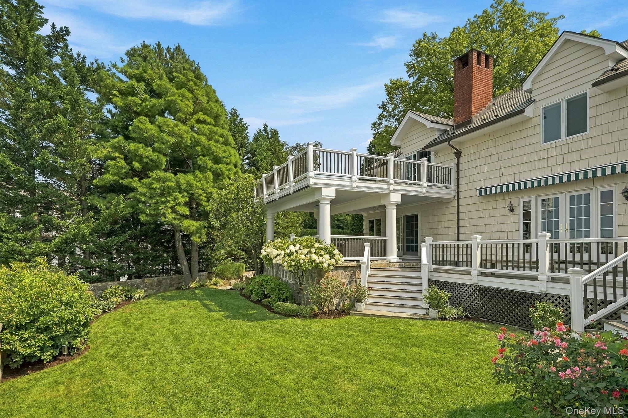 522 The Parkway – For Sale photo 34