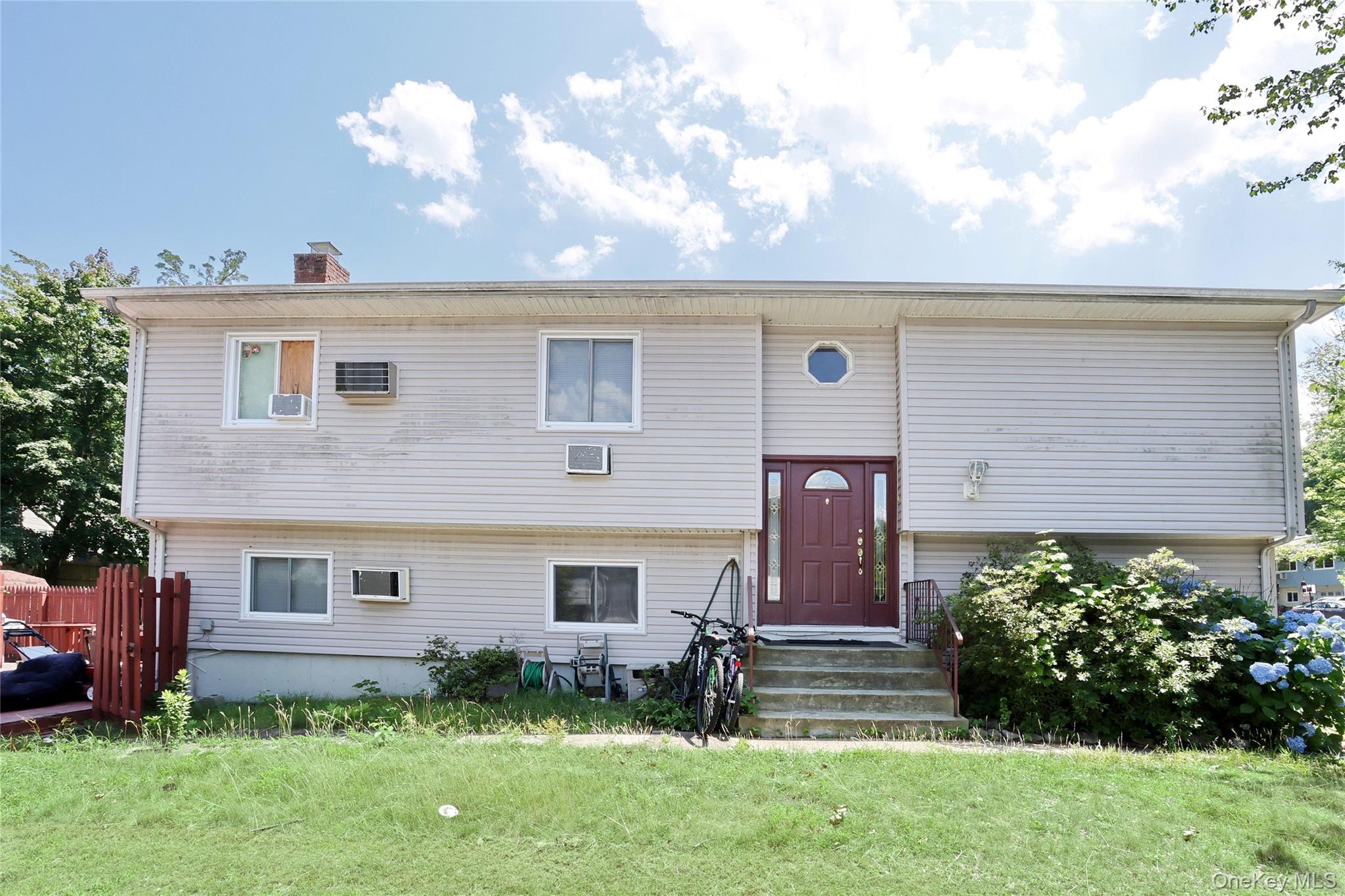 11 Phyllis Drive – For Sale