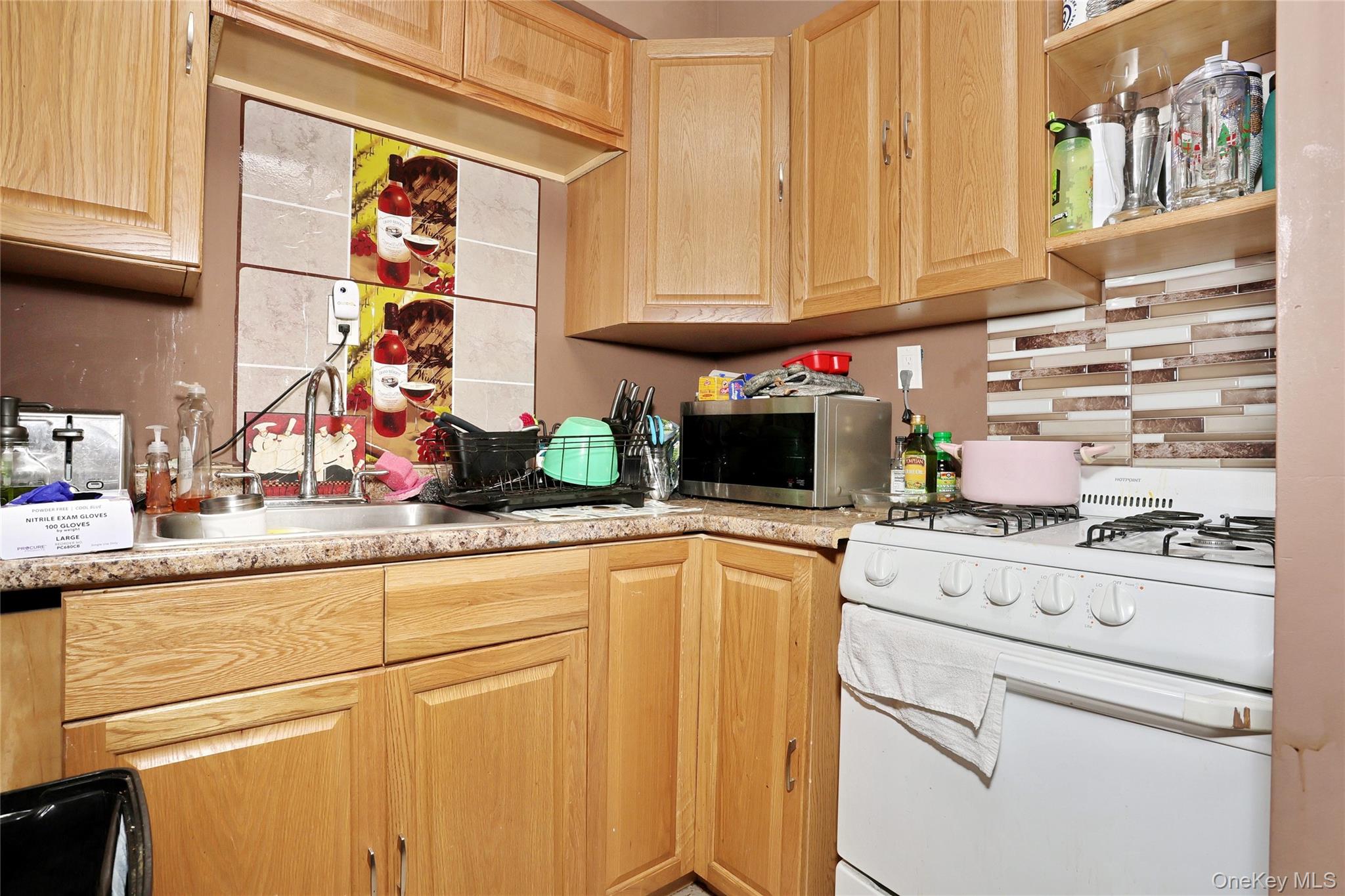 11 Phyllis Drive – For Sale photo 16