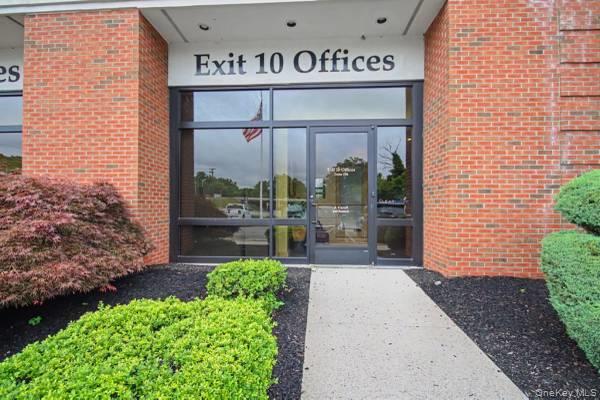 5020 Route 9W – For Rent