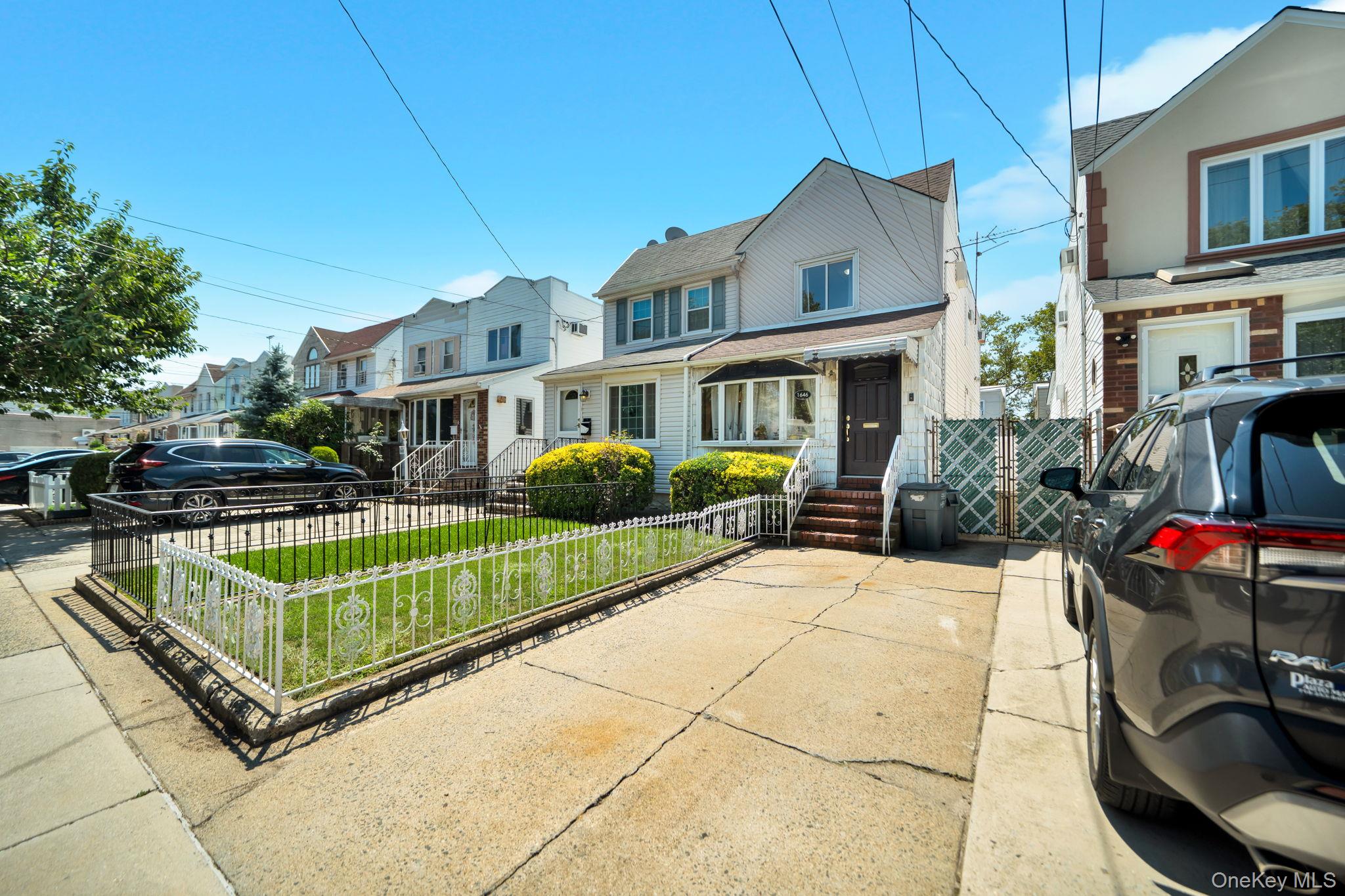 1646 E 36th Street – For Sale