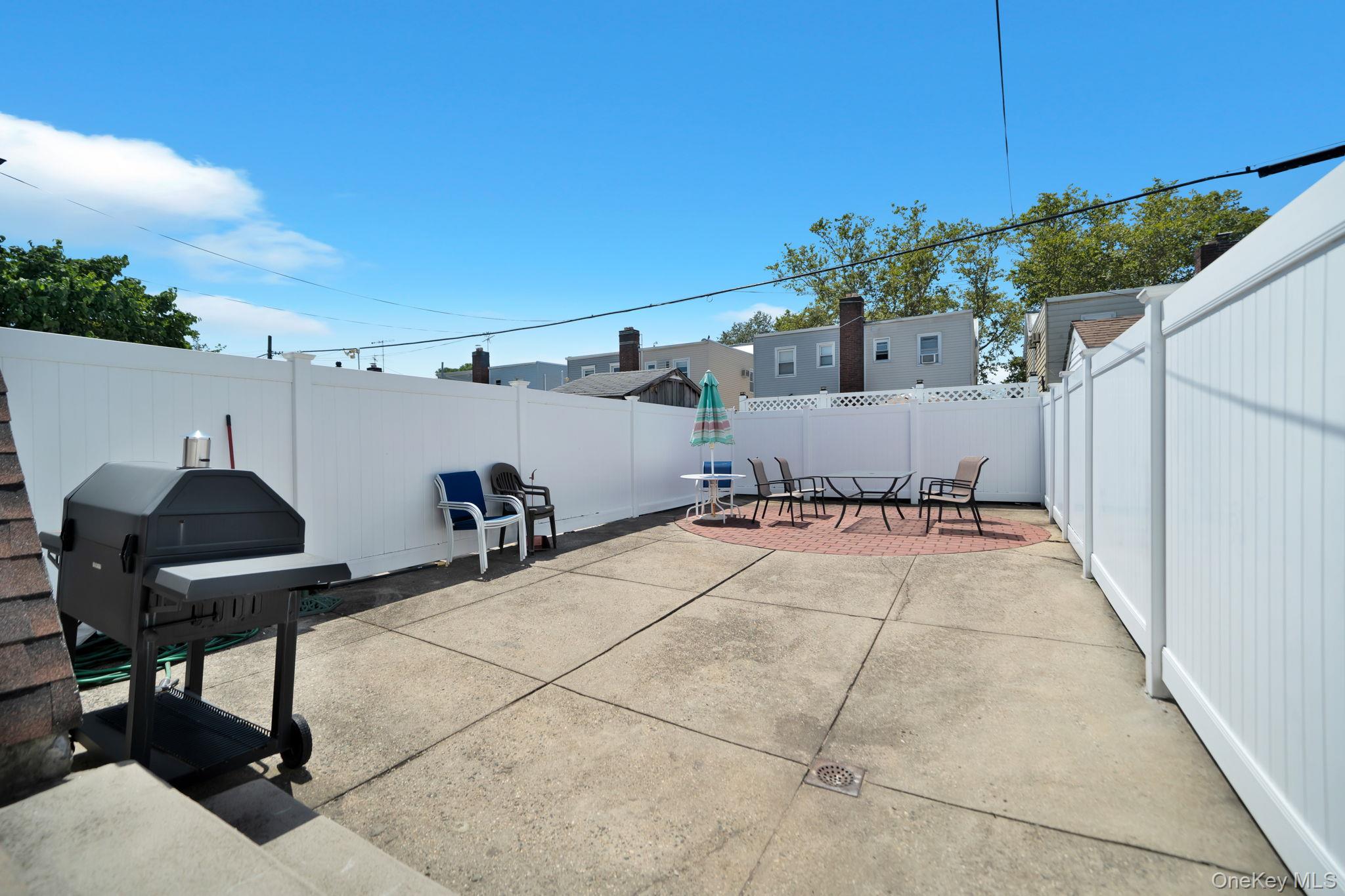 1646 E 36th Street – For Sale photo 24