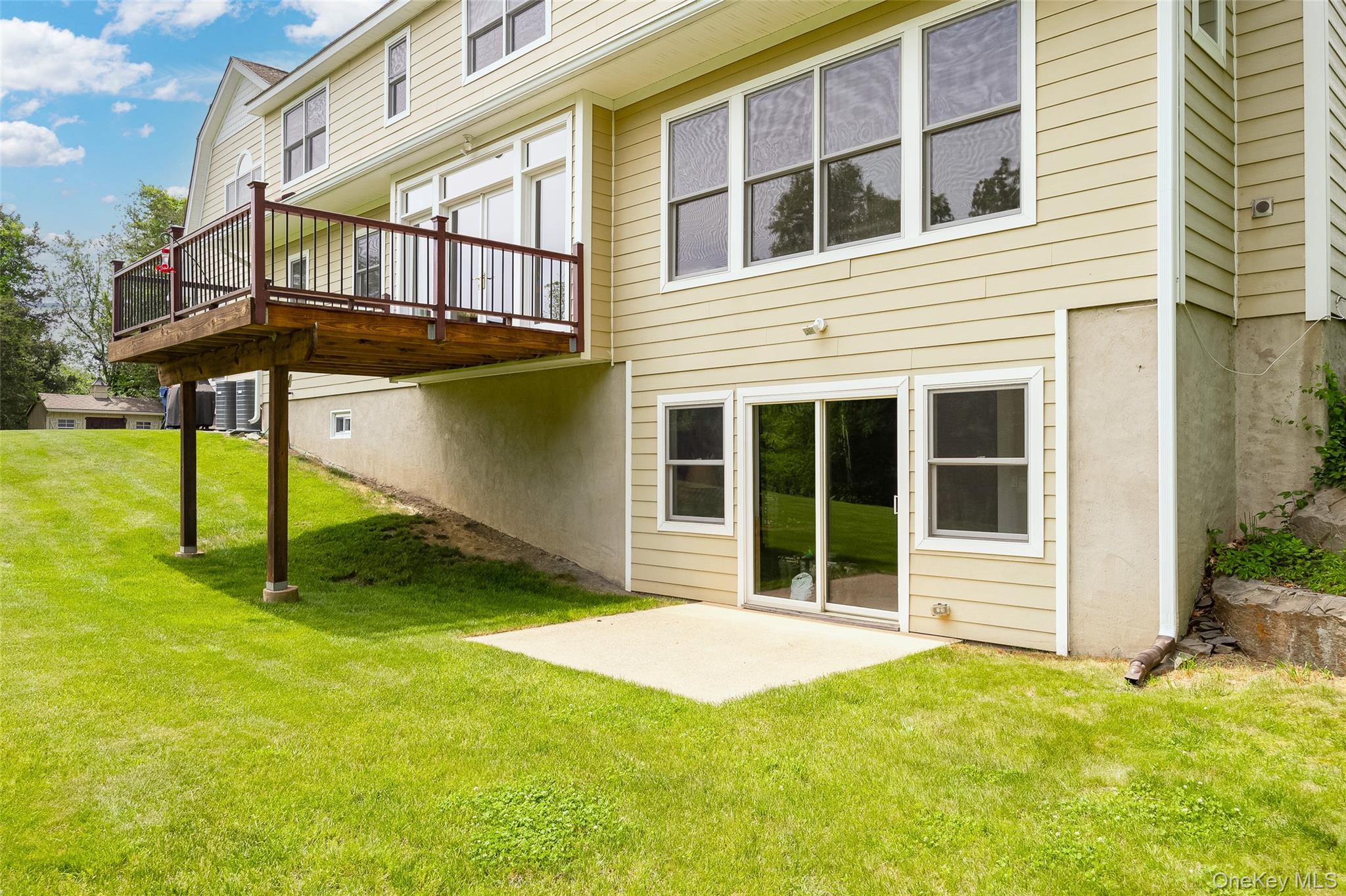 12 Nichris Lane – For Sale photo 36