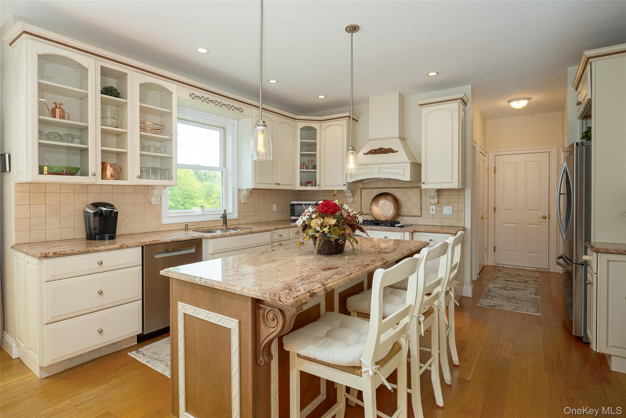 12 Nichris Lane – For Sale photo 10