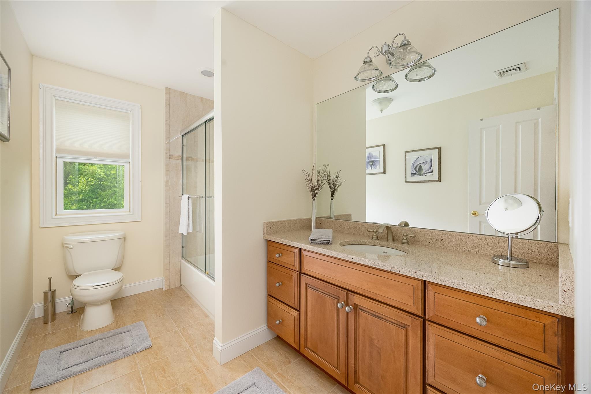 12 Nichris Lane – For Sale photo 24