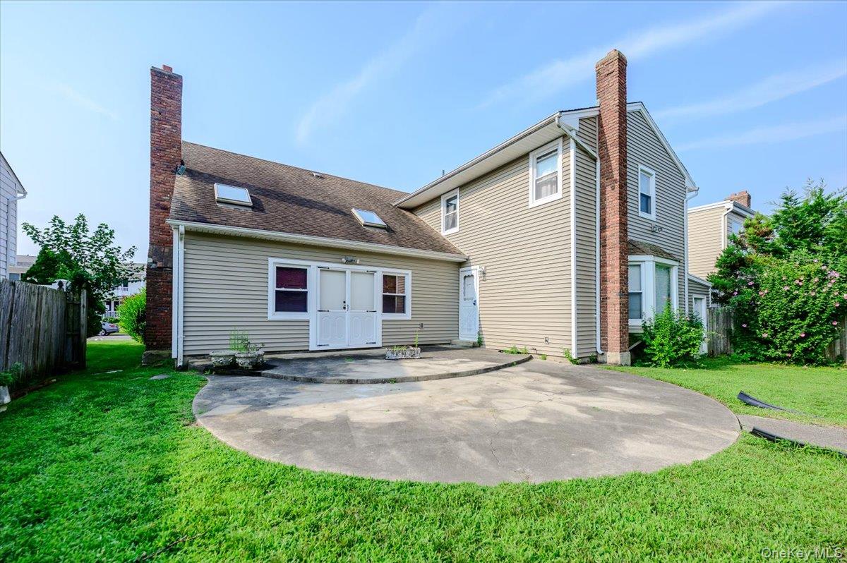 1292 Park Street – For Sale photo 6