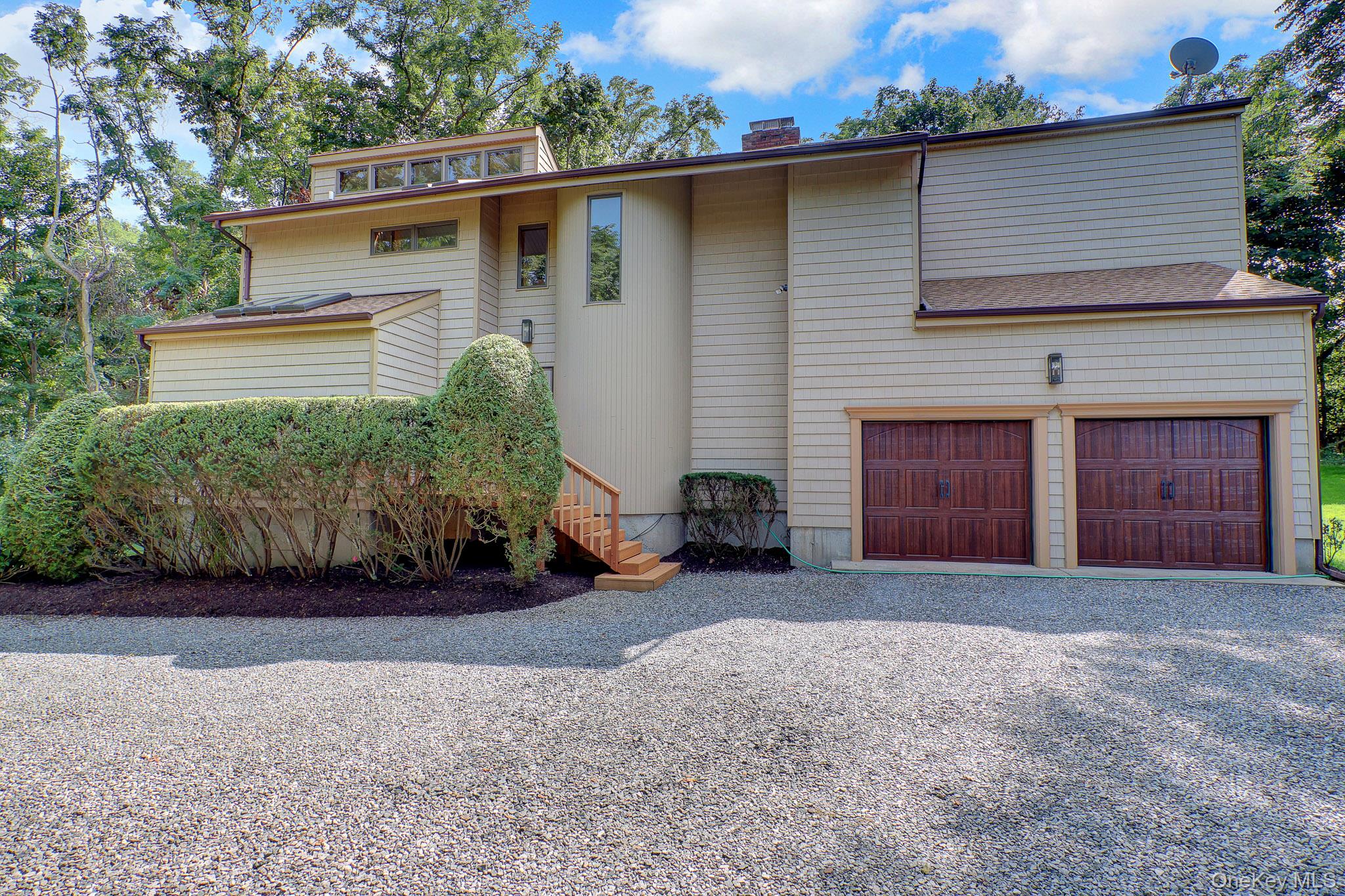 64 Fort Salonga Road – For Sale