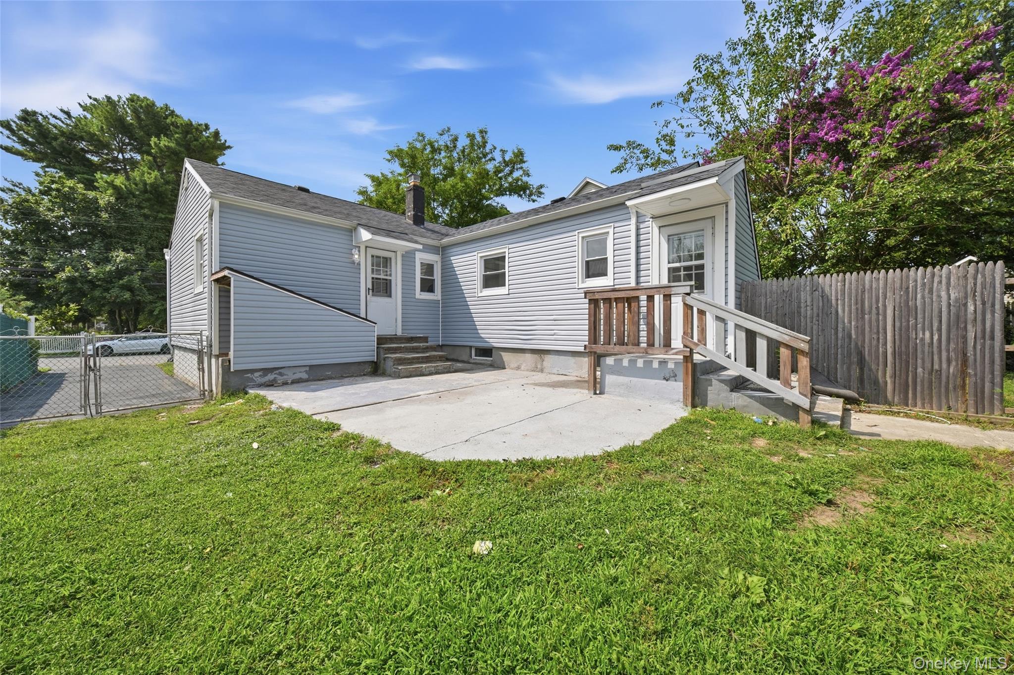 21 Independence Avenue – For Sale photo 23