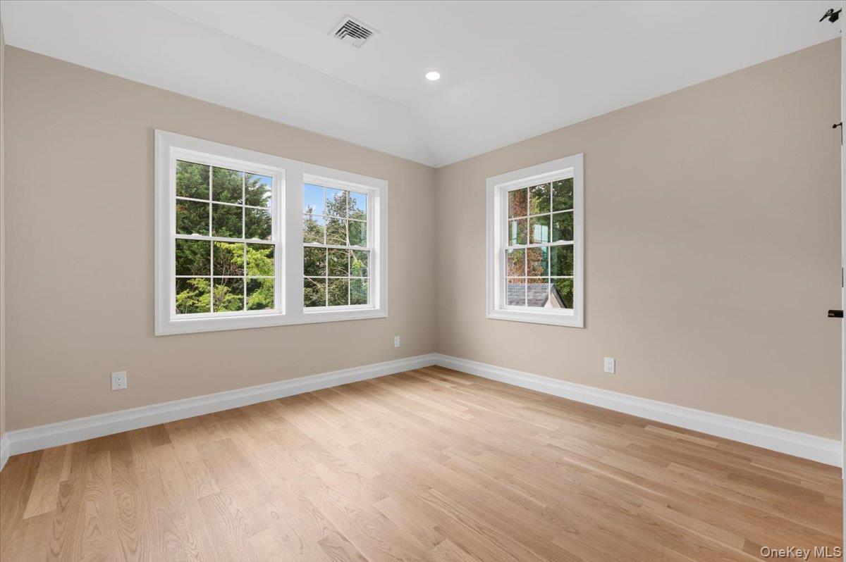26 Belleview Avenue – For Sale photo 32