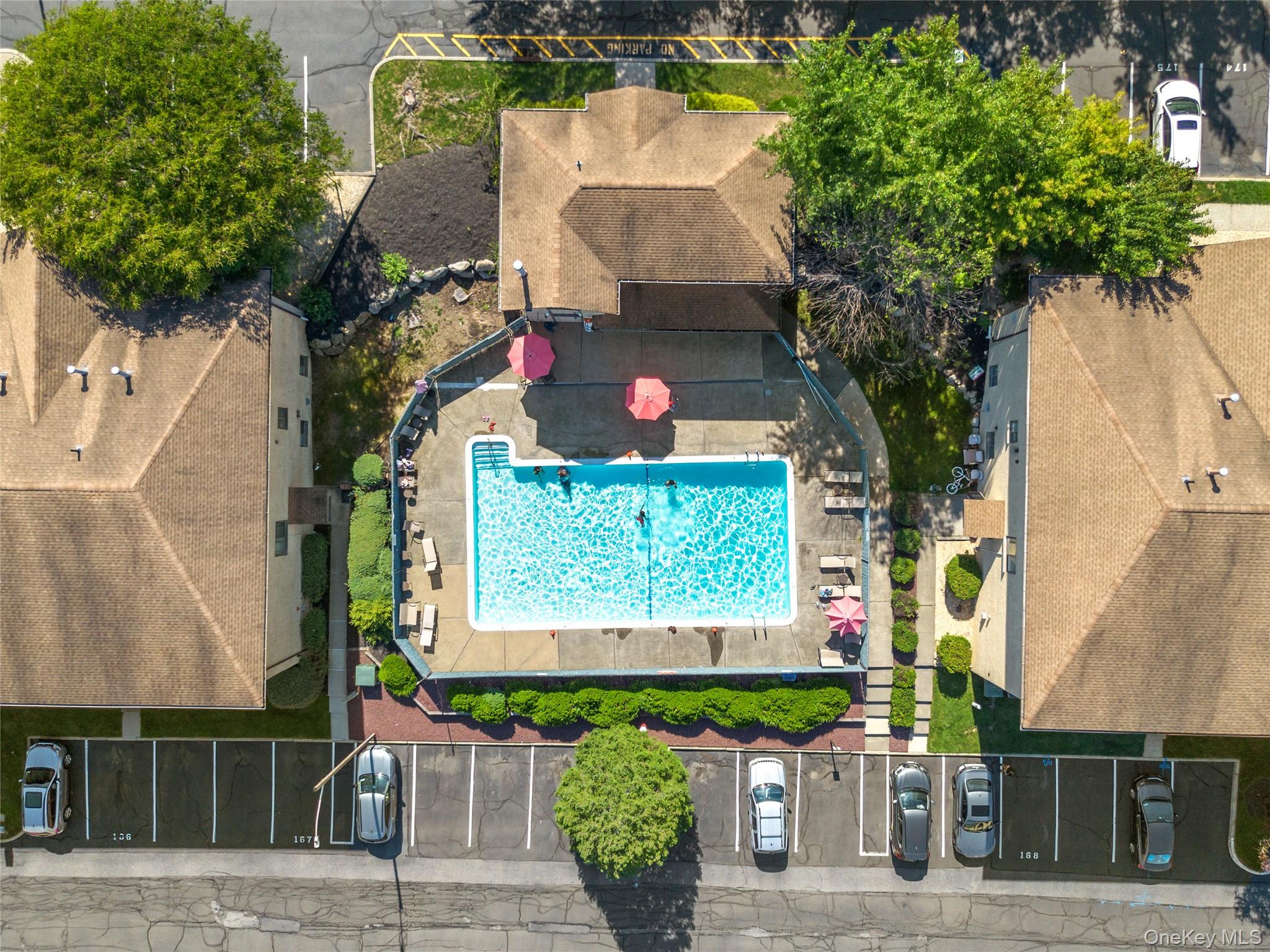 13 Omni Parc Drive – For Sale photo 3