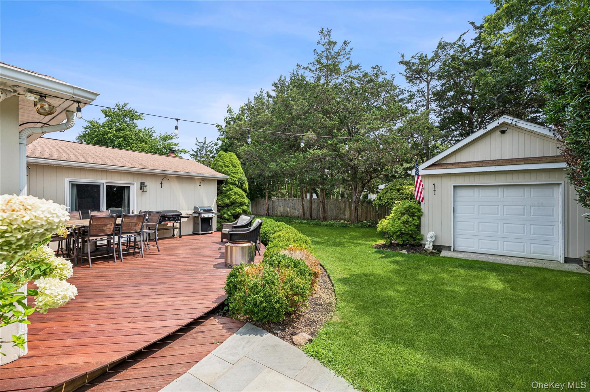 11 Bay Street – For Sale photo 13