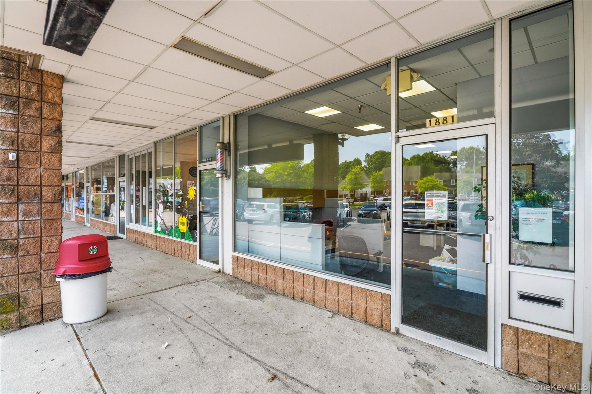 1881 Commerce Street – For Sale photo 2
