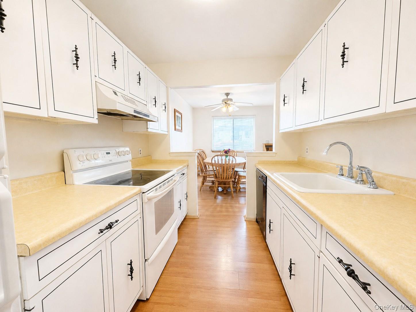21 Village Park Drive, Unit 2C photo 14