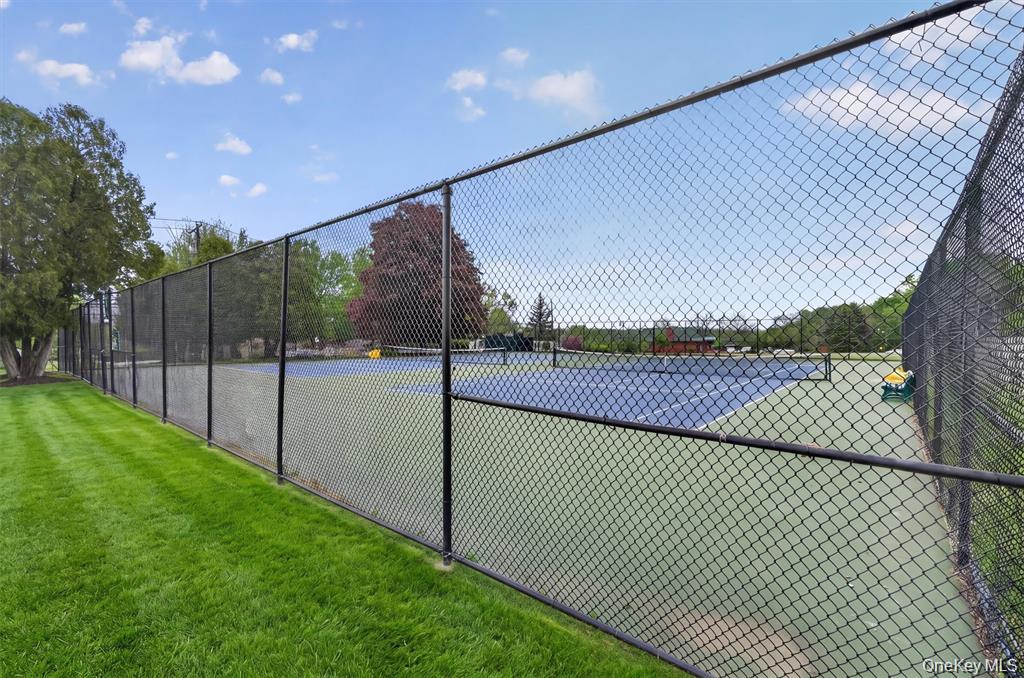 21 Black Stallion Court – For Sale photo 29