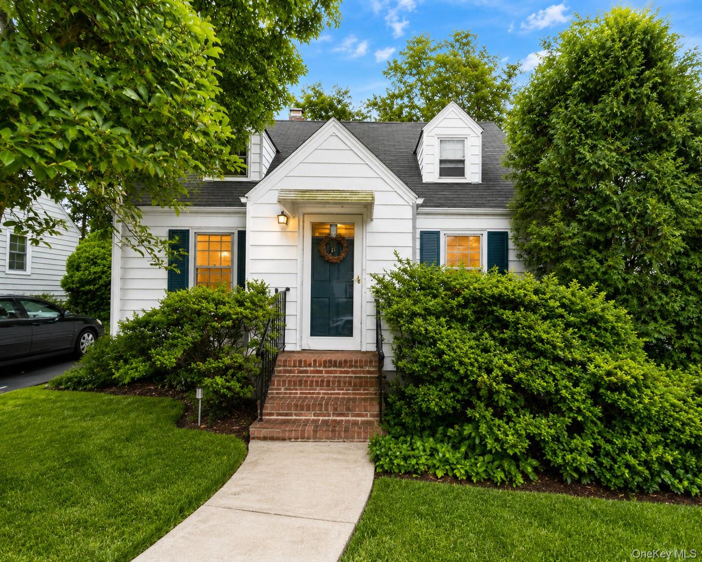 24 Maywood Avenue – For Sale