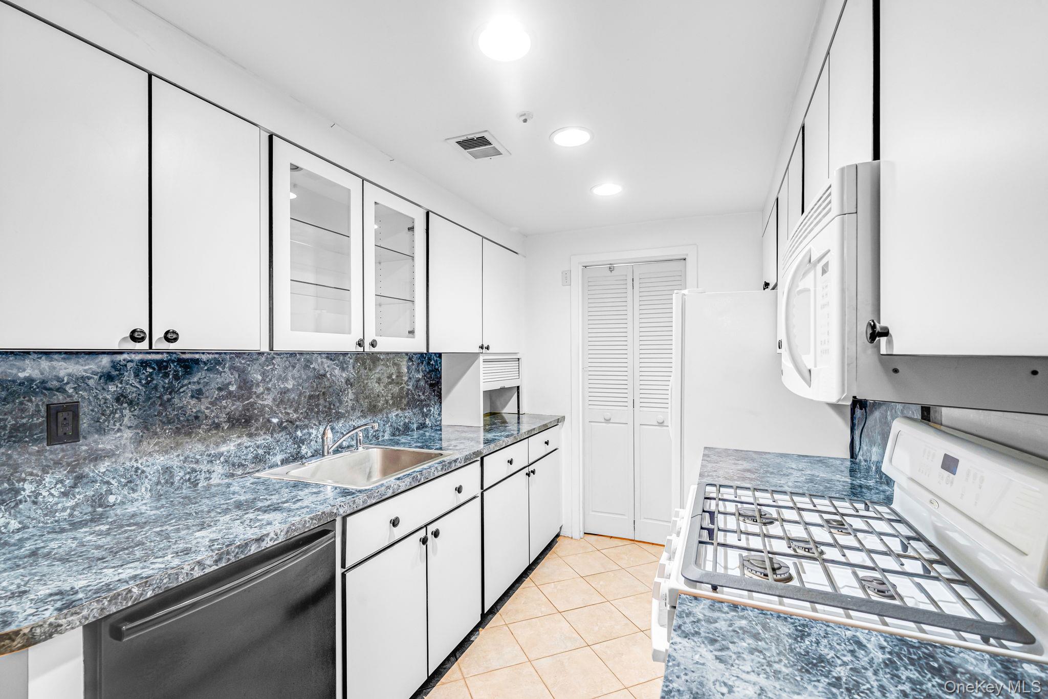 401 Birchwood Road – For Sale photo 10