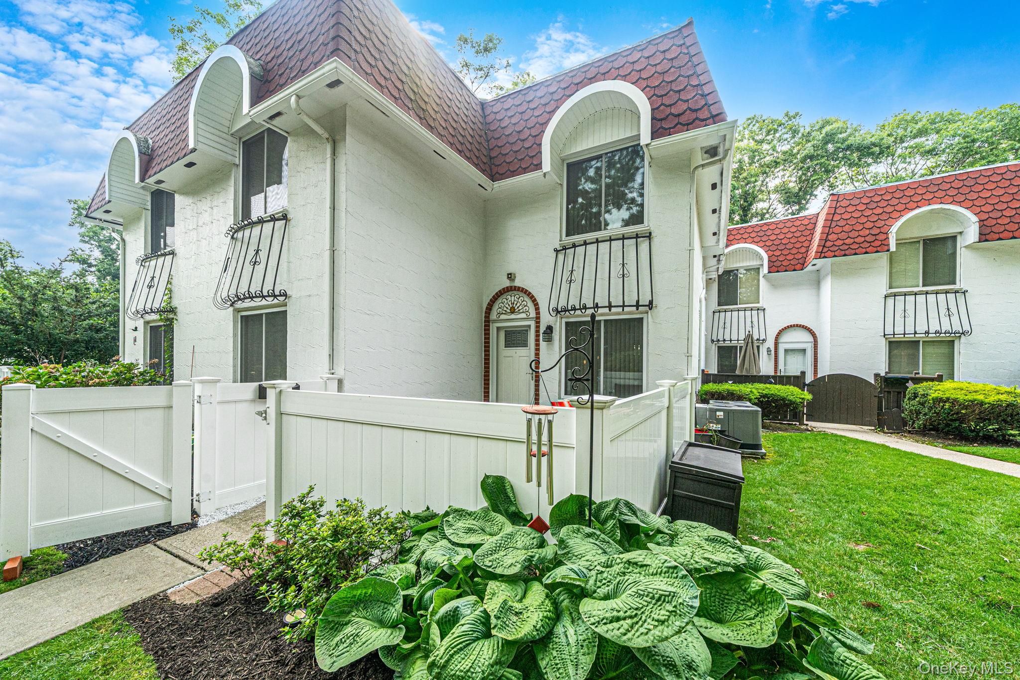 401 Birchwood Road – For Sale photo 2