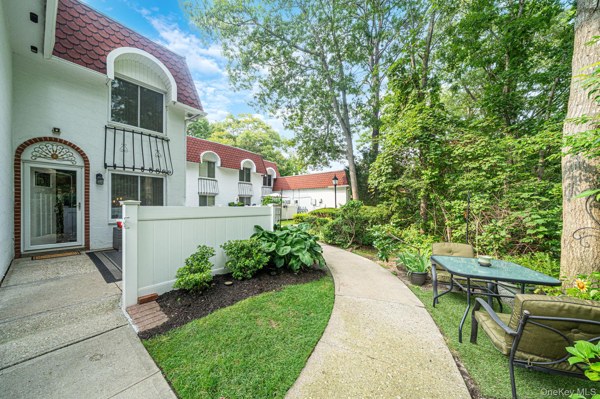 401 Birchwood Road – For Sale photo 3