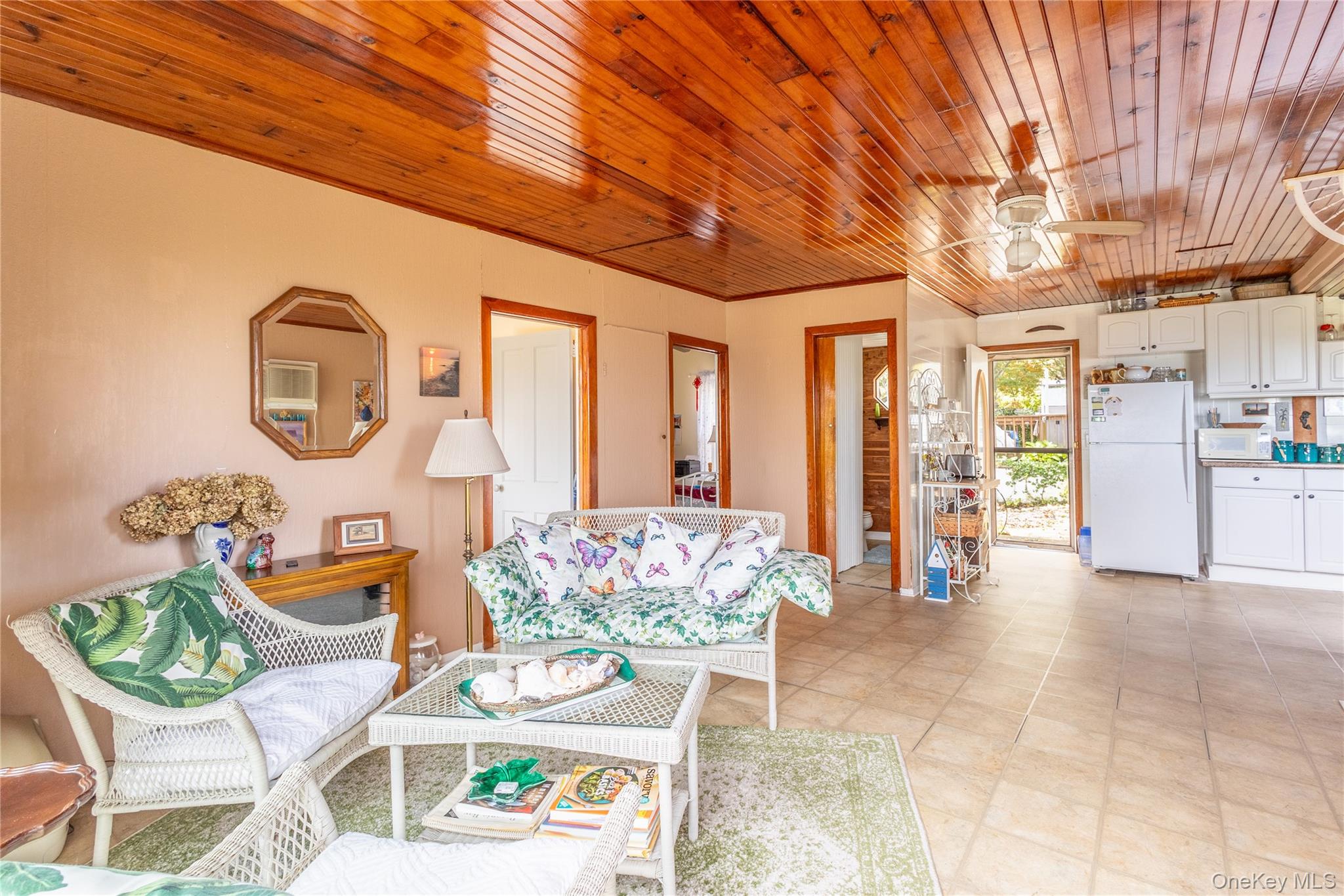 10 Acorn Path – For Sale photo 14