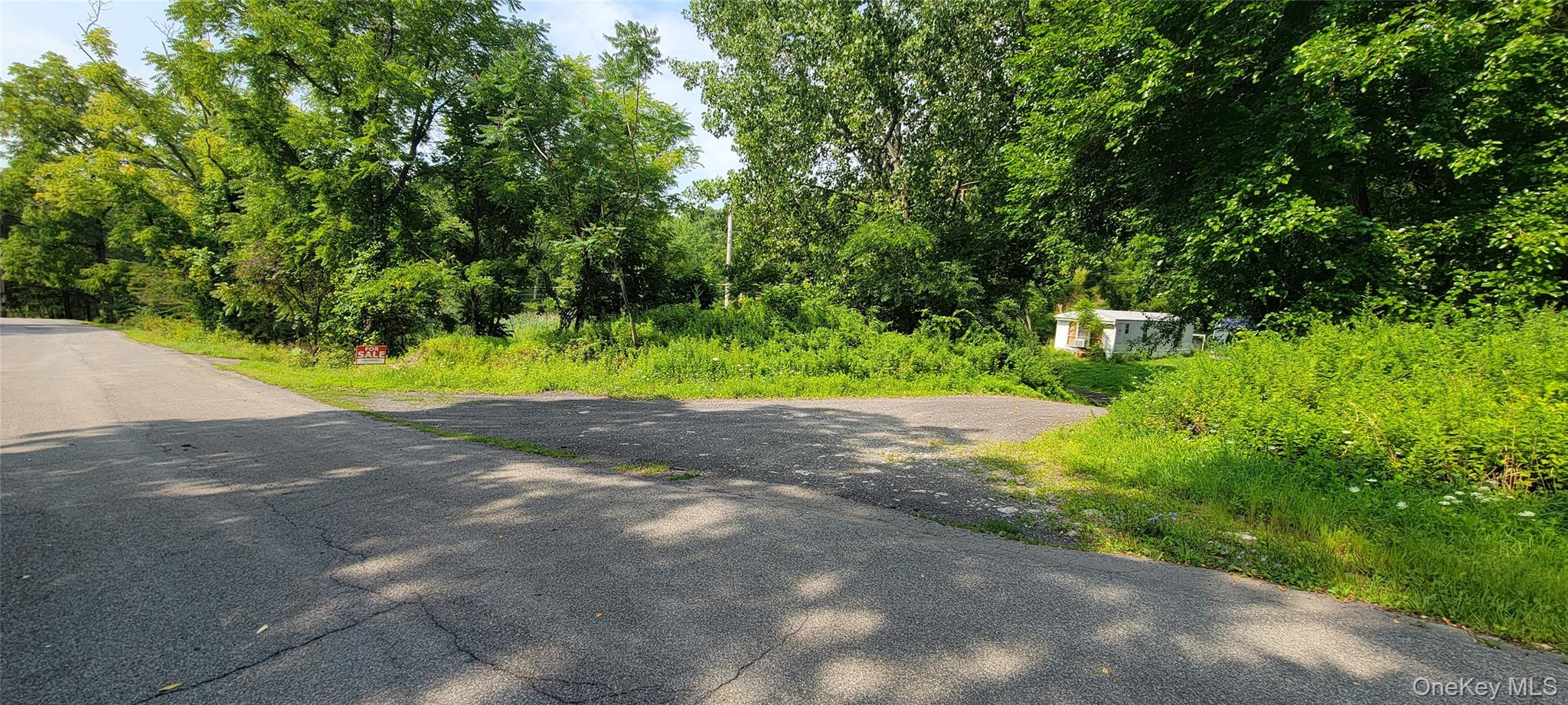 35 School House Lane – For Sale