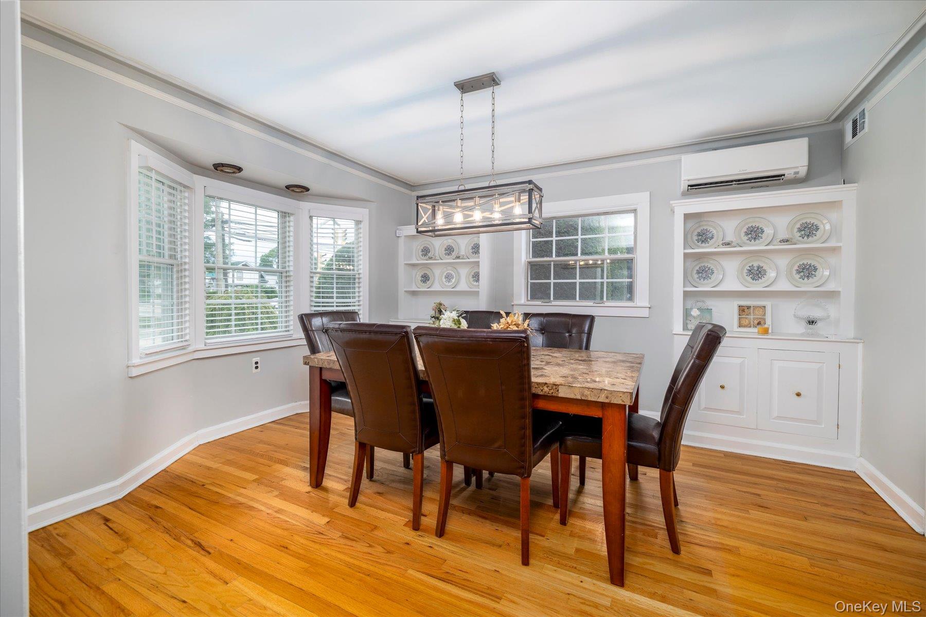 123 Centre Avenue – For Sale photo 7