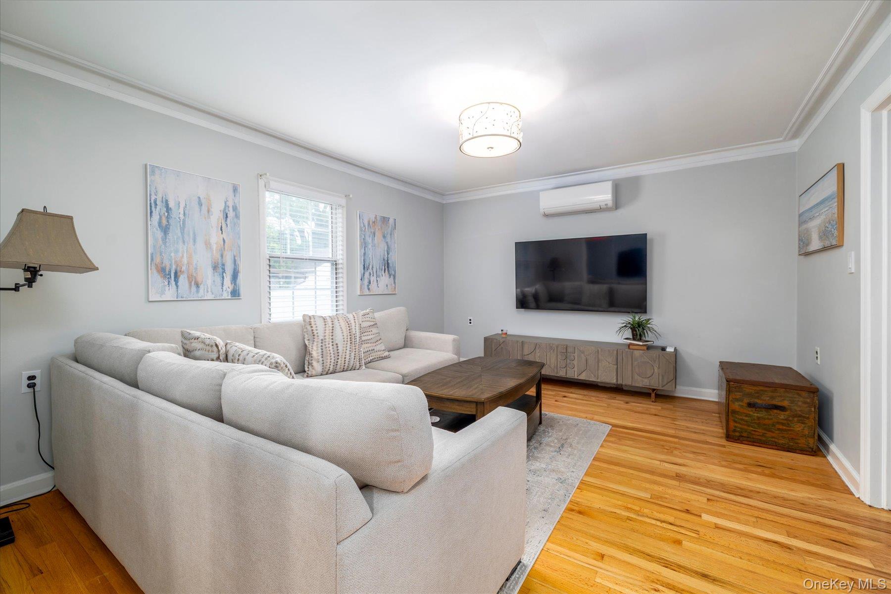 123 Centre Avenue – For Sale photo 12