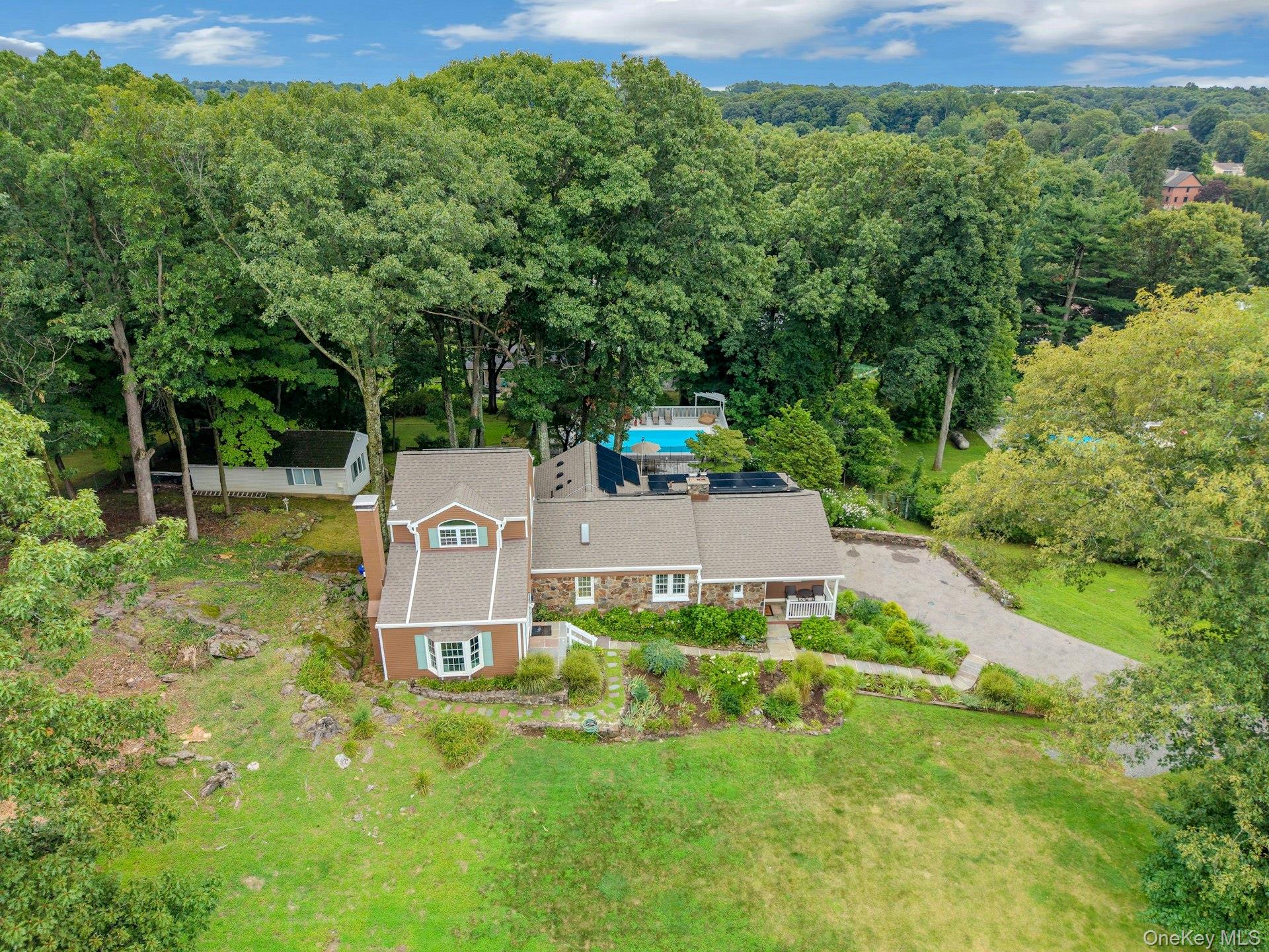 24 Westerly Lane – For Sale photo 3