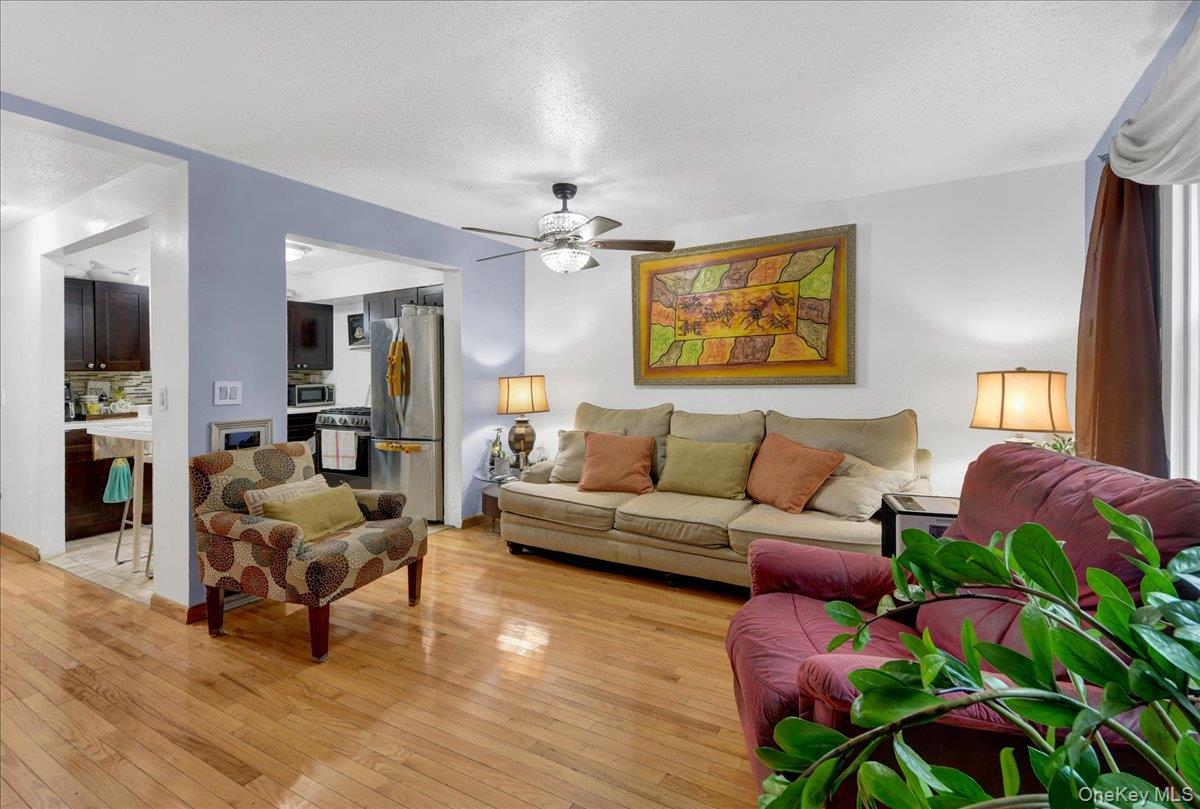 2069 Cicero Avenue – For Sale photo 32