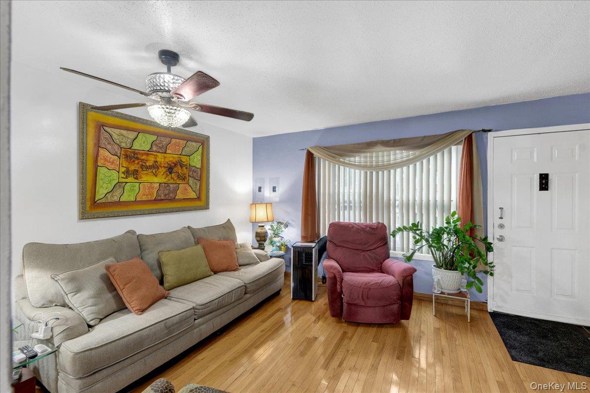 2069 Cicero Avenue – For Sale photo 30