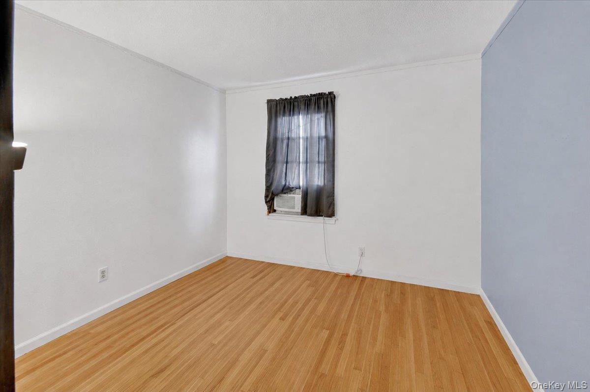 2069 Cicero Avenue – For Sale photo 11