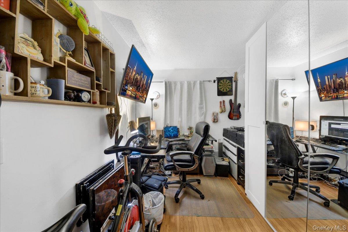 2069 Cicero Avenue – For Sale photo 14