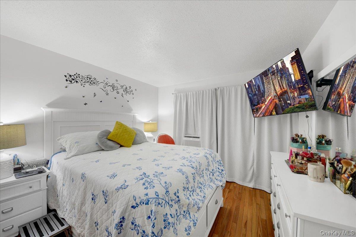 2069 Cicero Avenue – For Sale photo 31