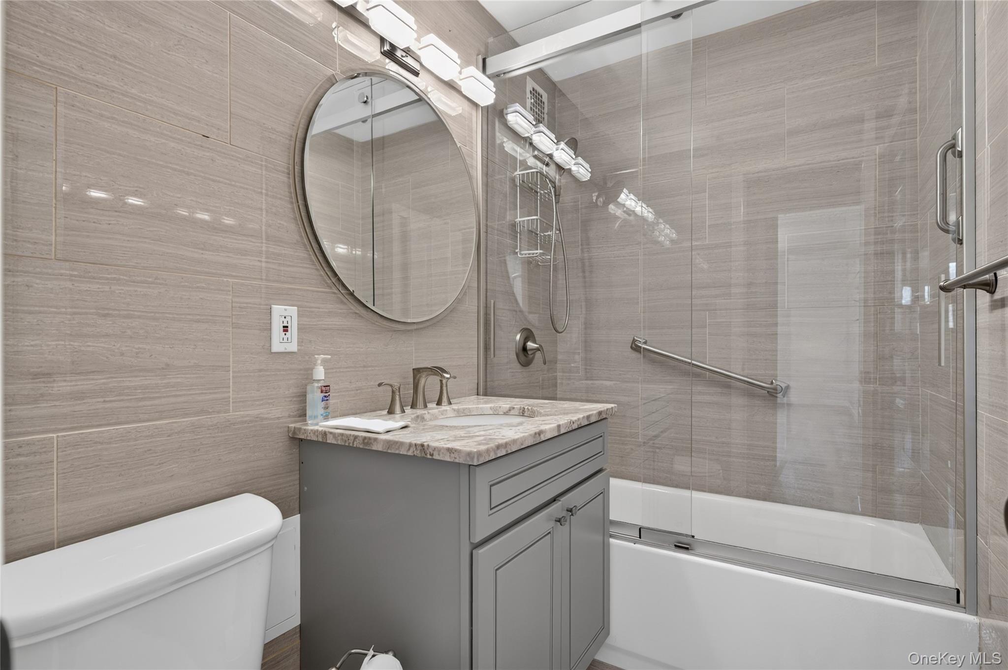 175 Maple  Ave, Unit 2M photo 22