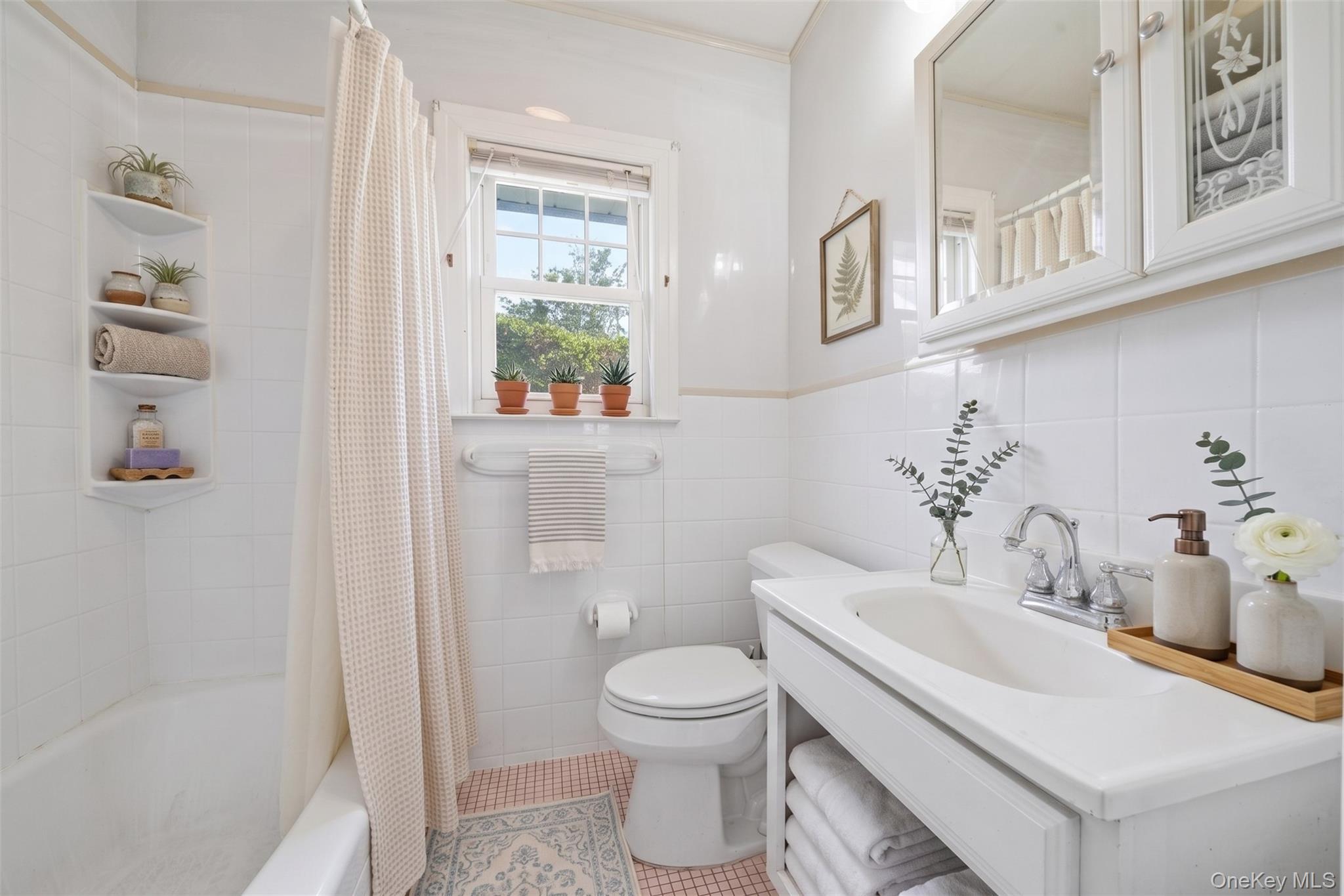 2320 Saratoga Street – For Sale photo 8