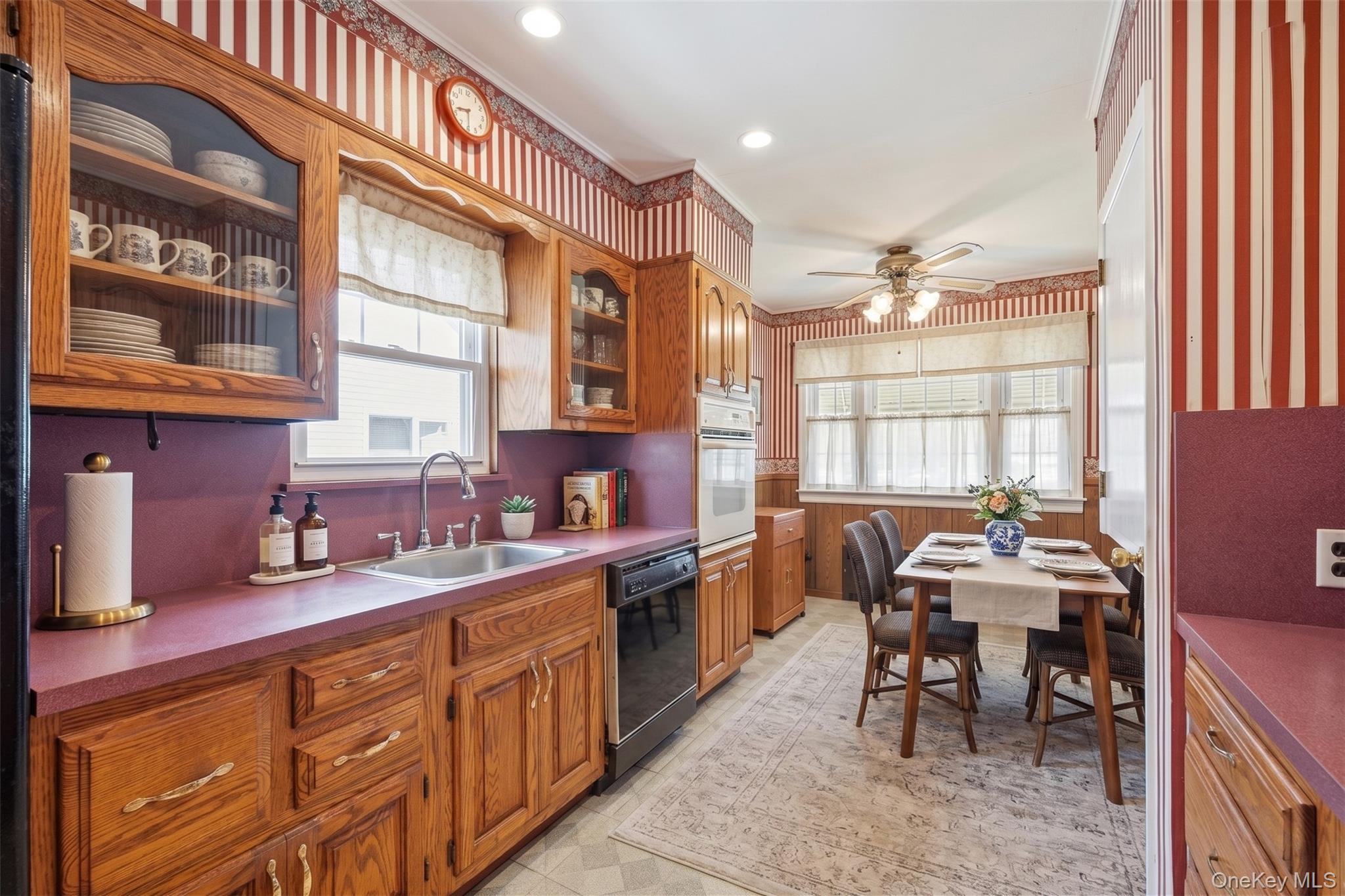 2320 Saratoga Street – For Sale photo 5
