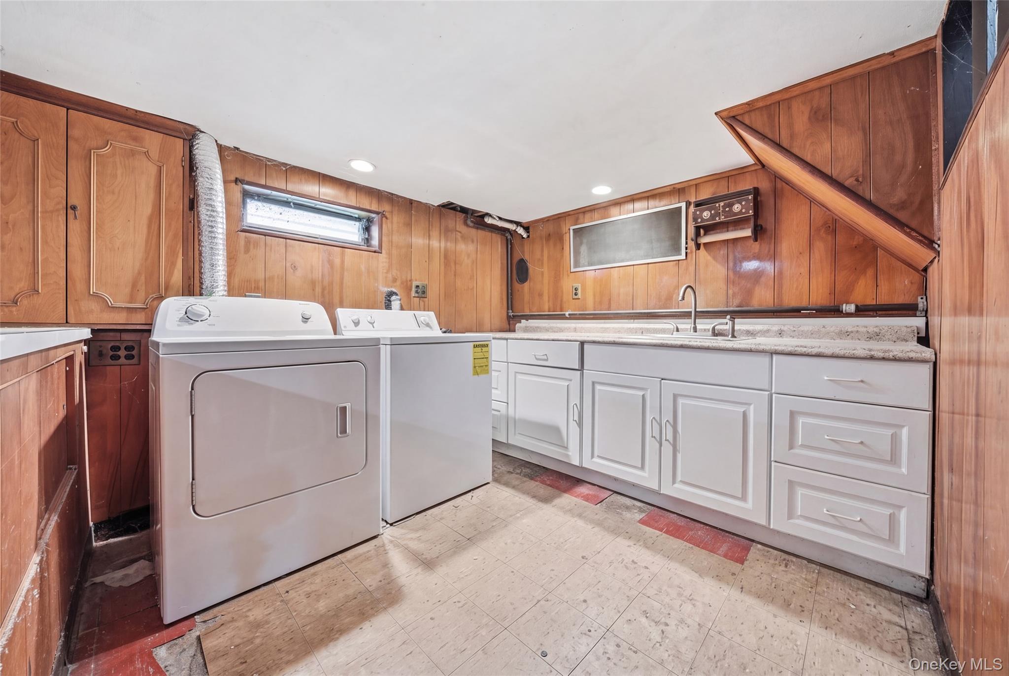 2320 Saratoga Street – For Sale photo 19