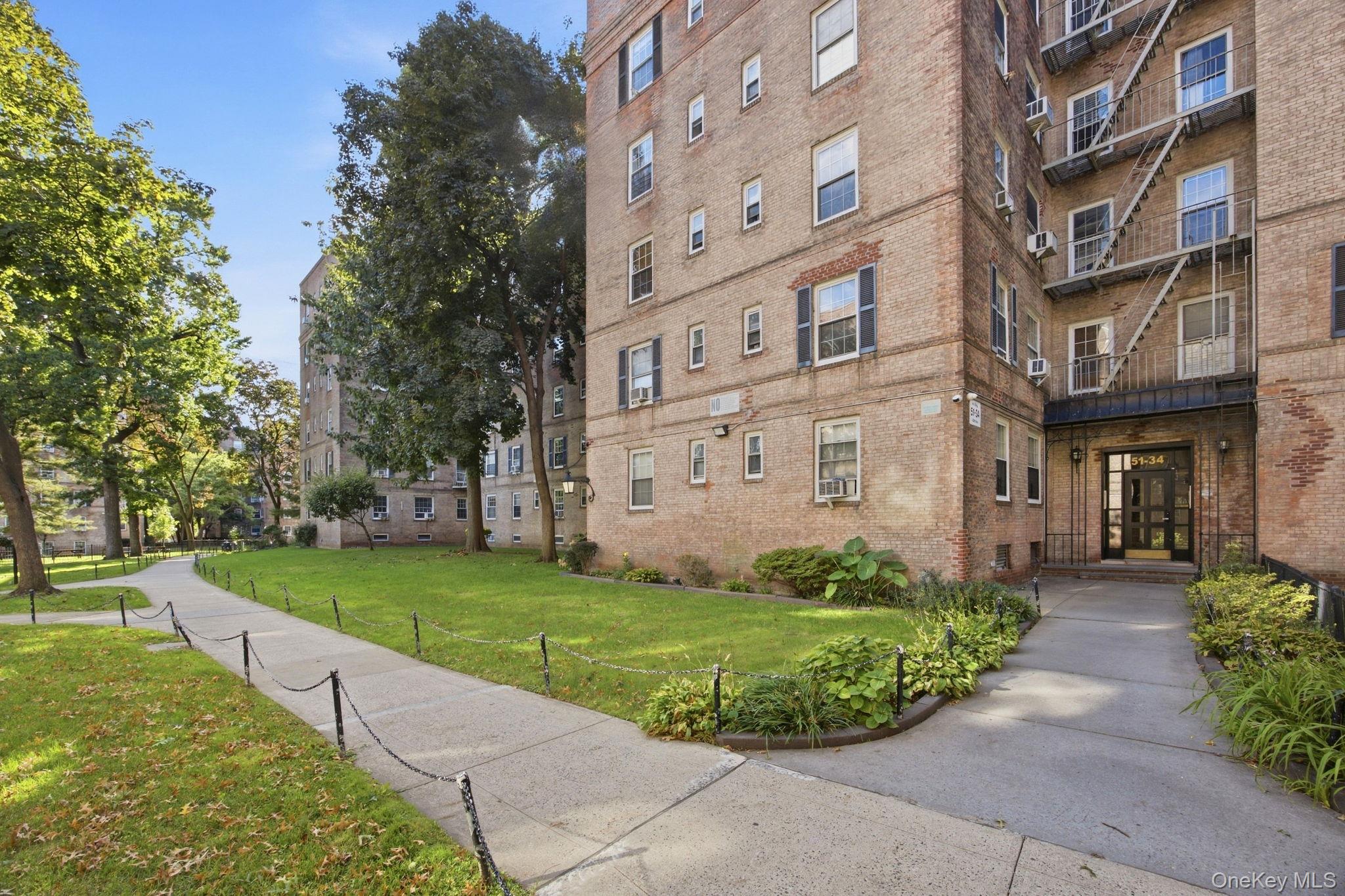 51-34 30th Avenue, Unit 4P photo 14