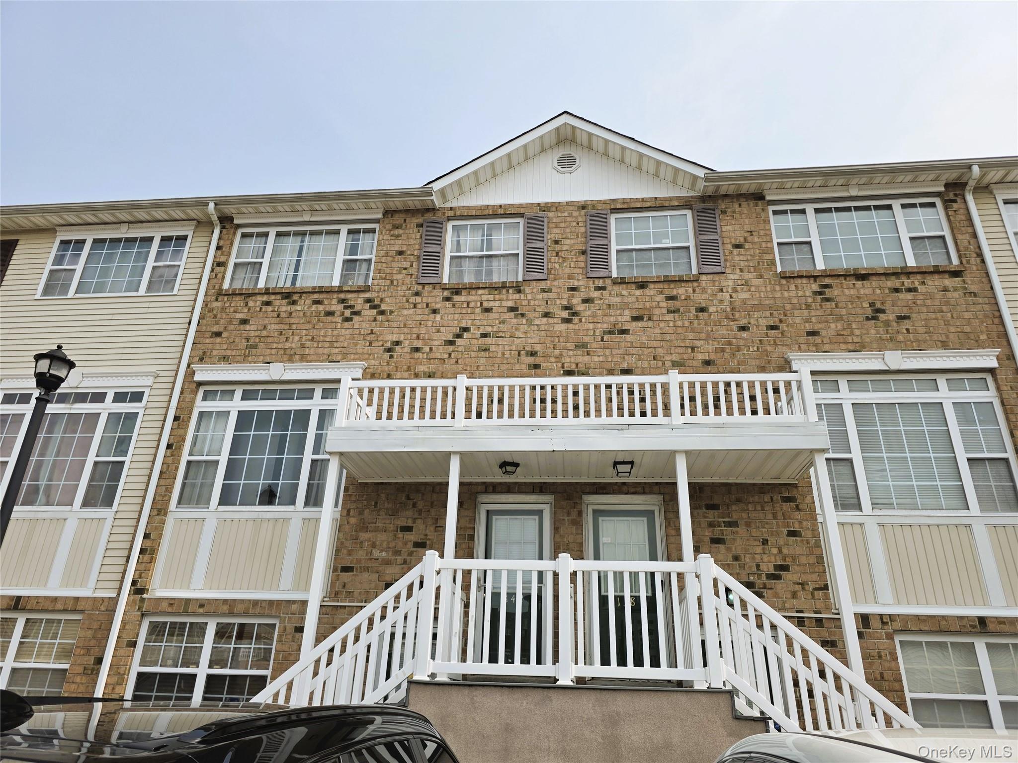 142 Mermaid Lane, Unit 284