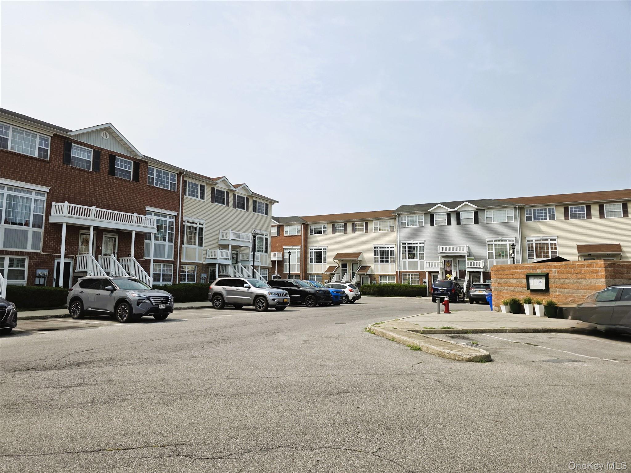 142 Mermaid Lane, Unit 284 photo 7