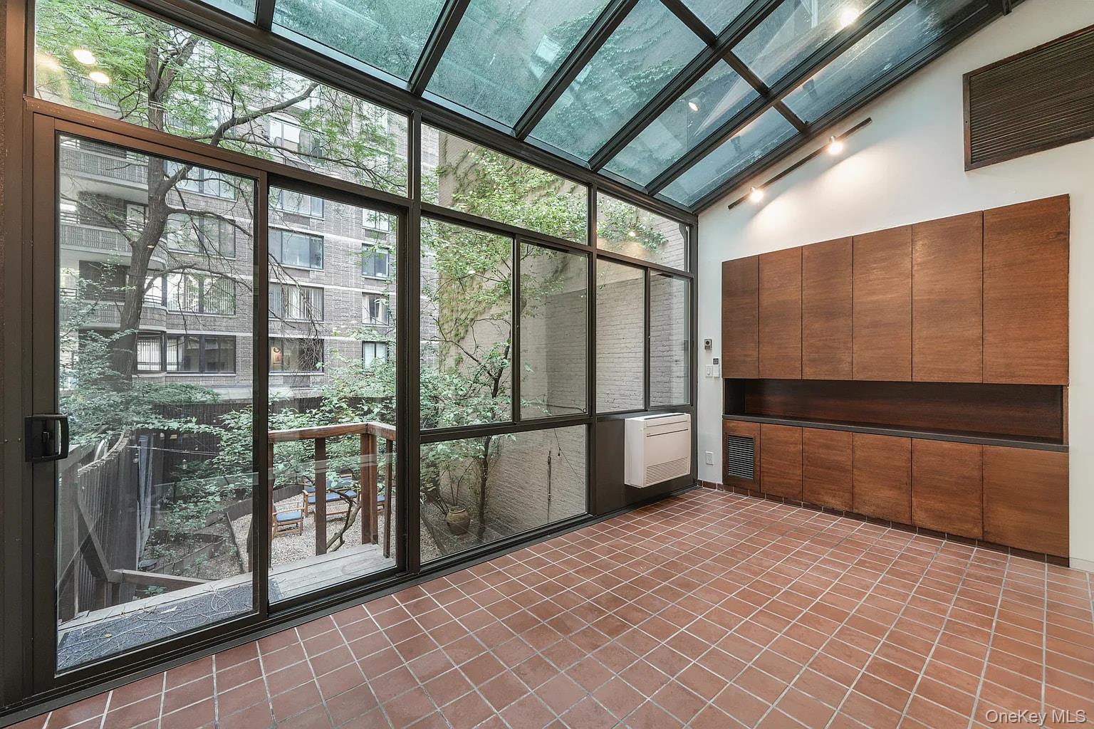 322 E 50th Street – For Rent photo 25