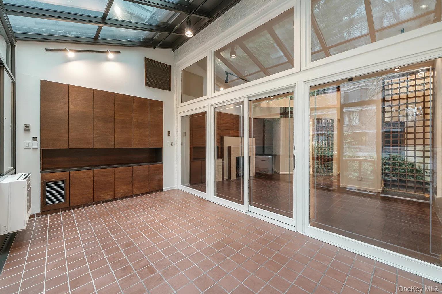 322 E 50th Street – For Rent photo 24