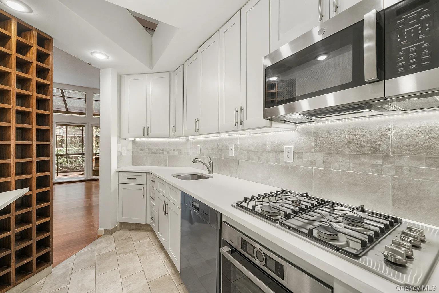 322 E 50th Street – For Rent photo 9