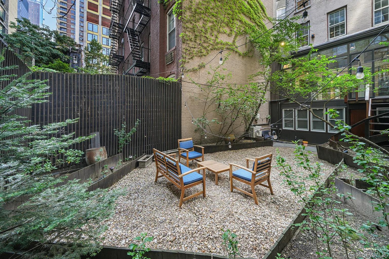 322 E 50th Street – For Rent photo 26