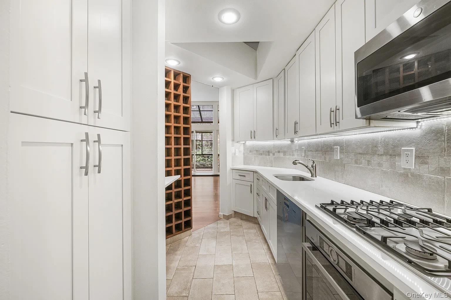 322 E 50th Street – For Rent photo 10