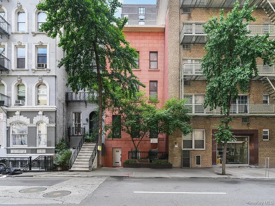 322 E 50th Street – For Rent