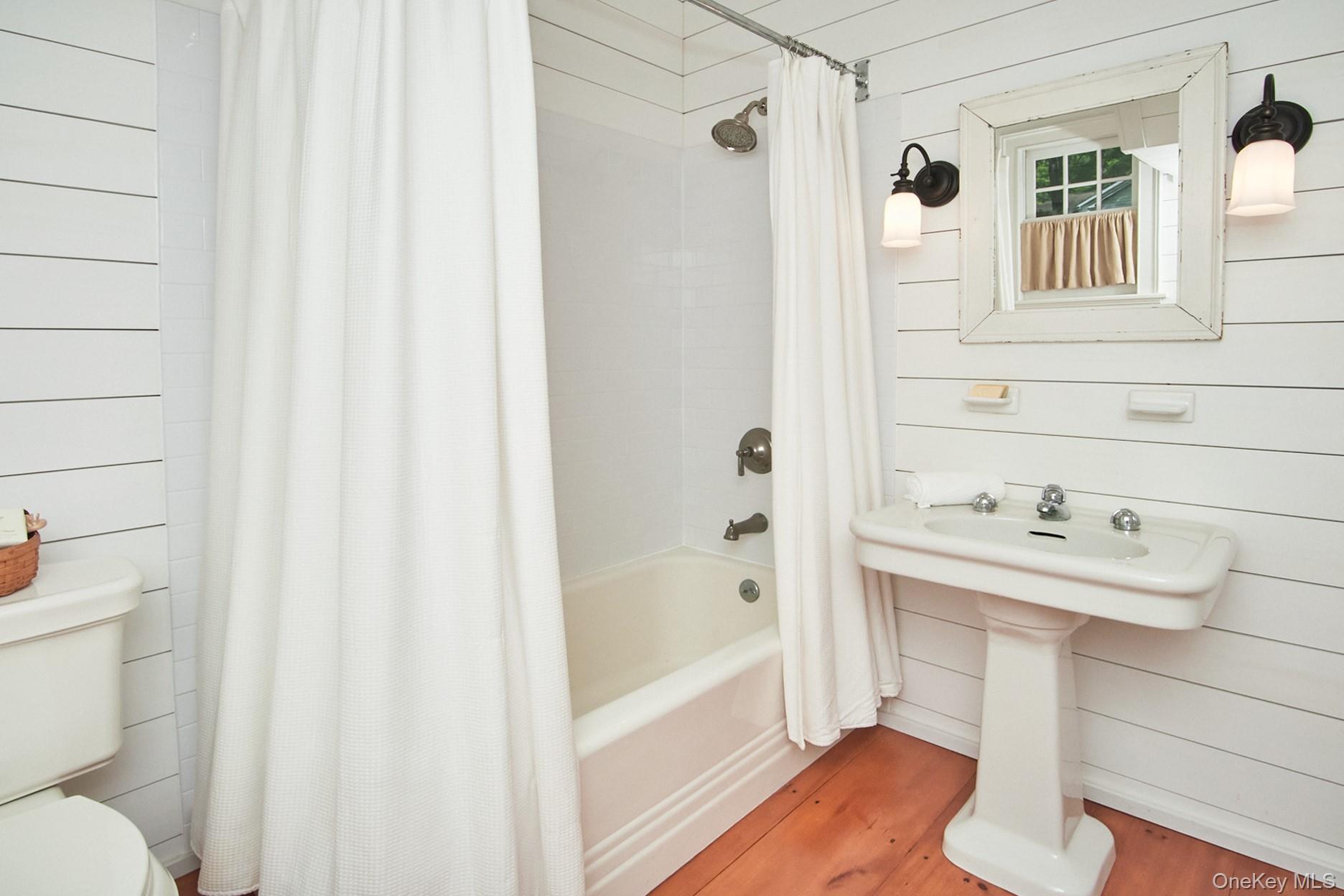 9 Iron Forge Road – For Rent photo 10